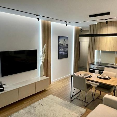Luxury 2-Room Apartment In Praga-Polnoc Port Praski Варшава Экстерьер фото