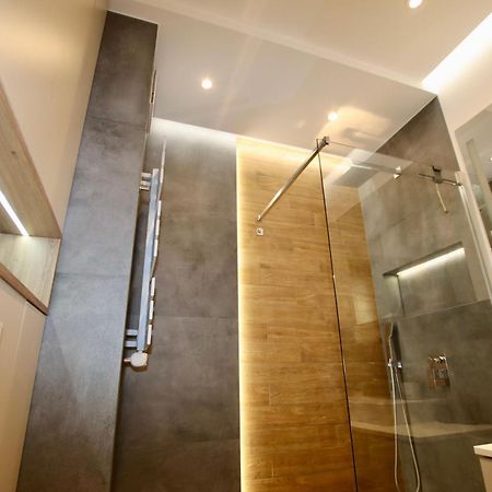Luxury 2-Room Apartment In Praga-Polnoc Port Praski Варшава Экстерьер фото