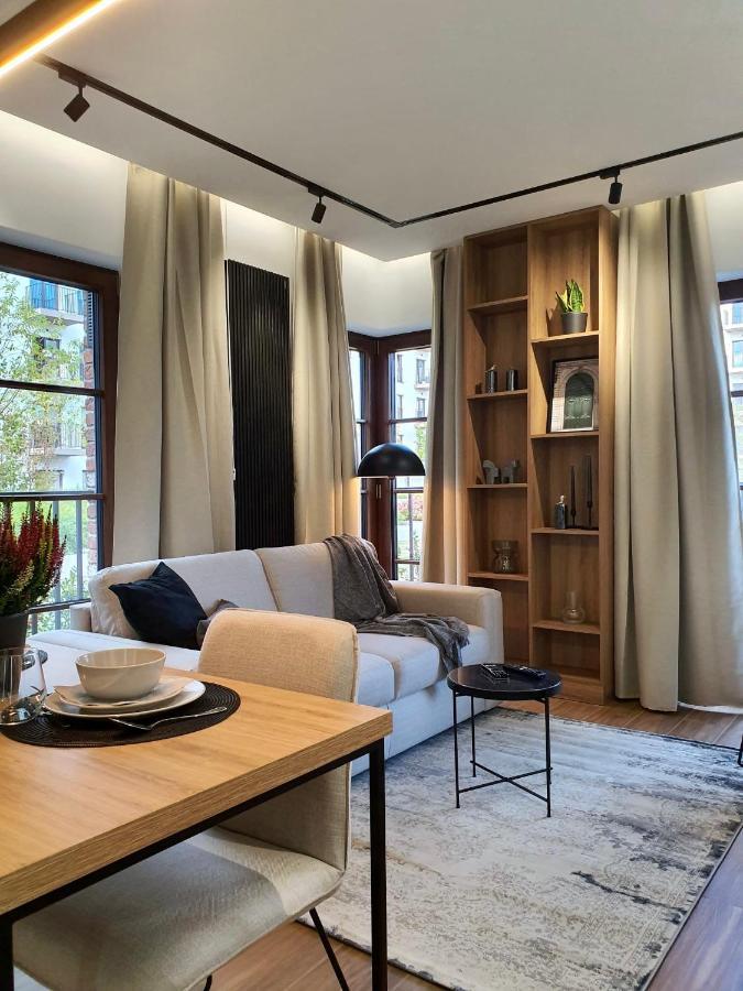 Luxury 2-Room Apartment In Praga-Polnoc Port Praski Варшава Экстерьер фото