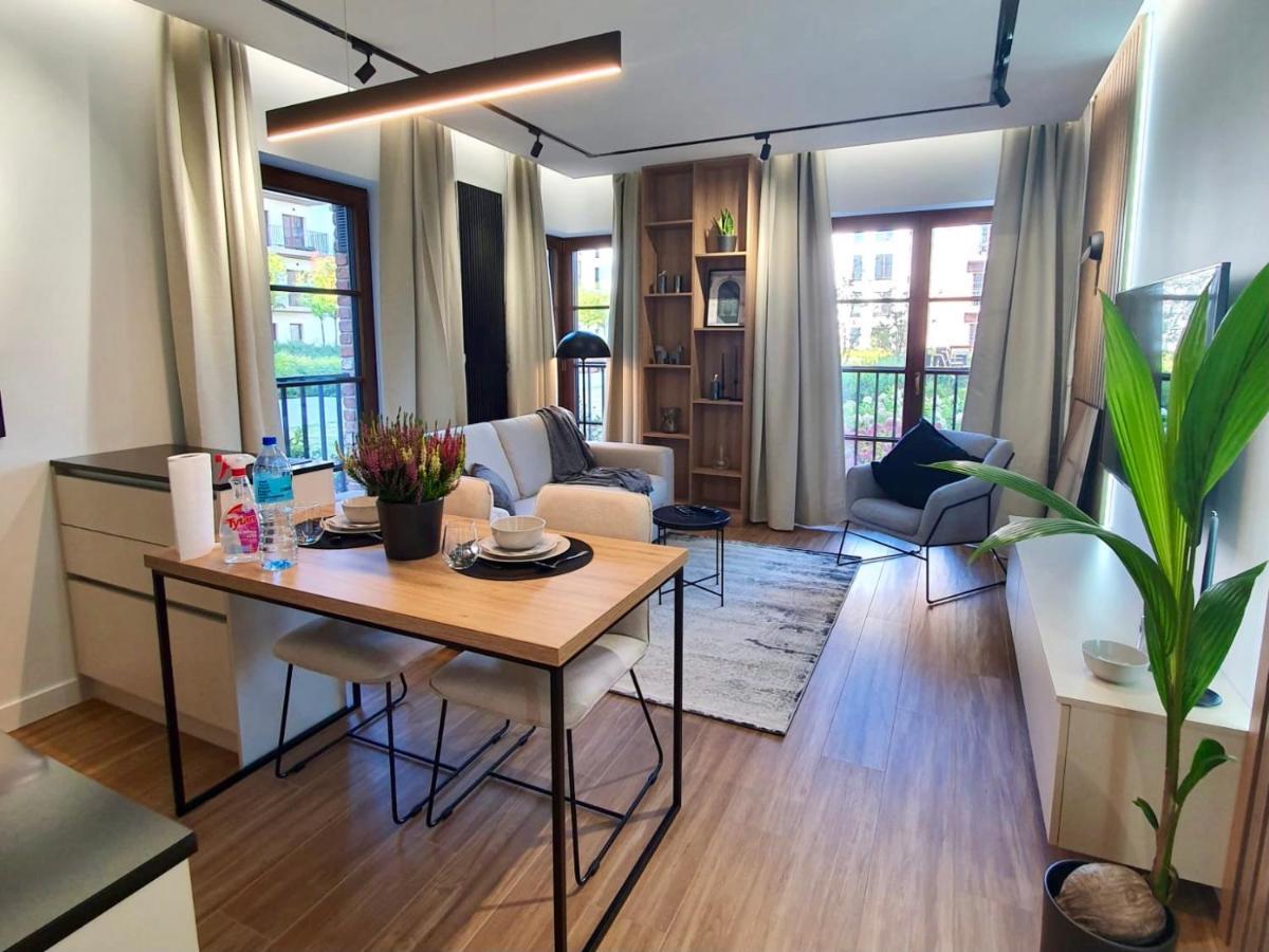 Luxury 2-Room Apartment In Praga-Polnoc Port Praski Варшава Экстерьер фото