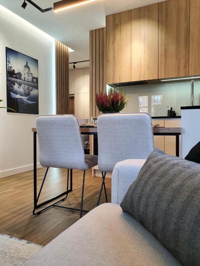 Luxury 2-Room Apartment In Praga-Polnoc Port Praski Варшава Экстерьер фото