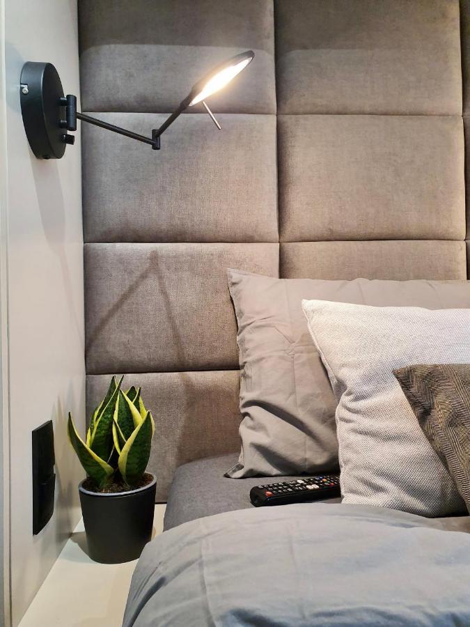Luxury 2-Room Apartment In Praga-Polnoc Port Praski Варшава Экстерьер фото