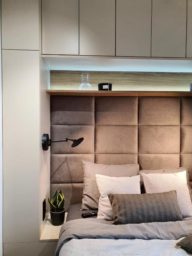 Luxury 2-Room Apartment In Praga-Polnoc Port Praski Варшава Экстерьер фото