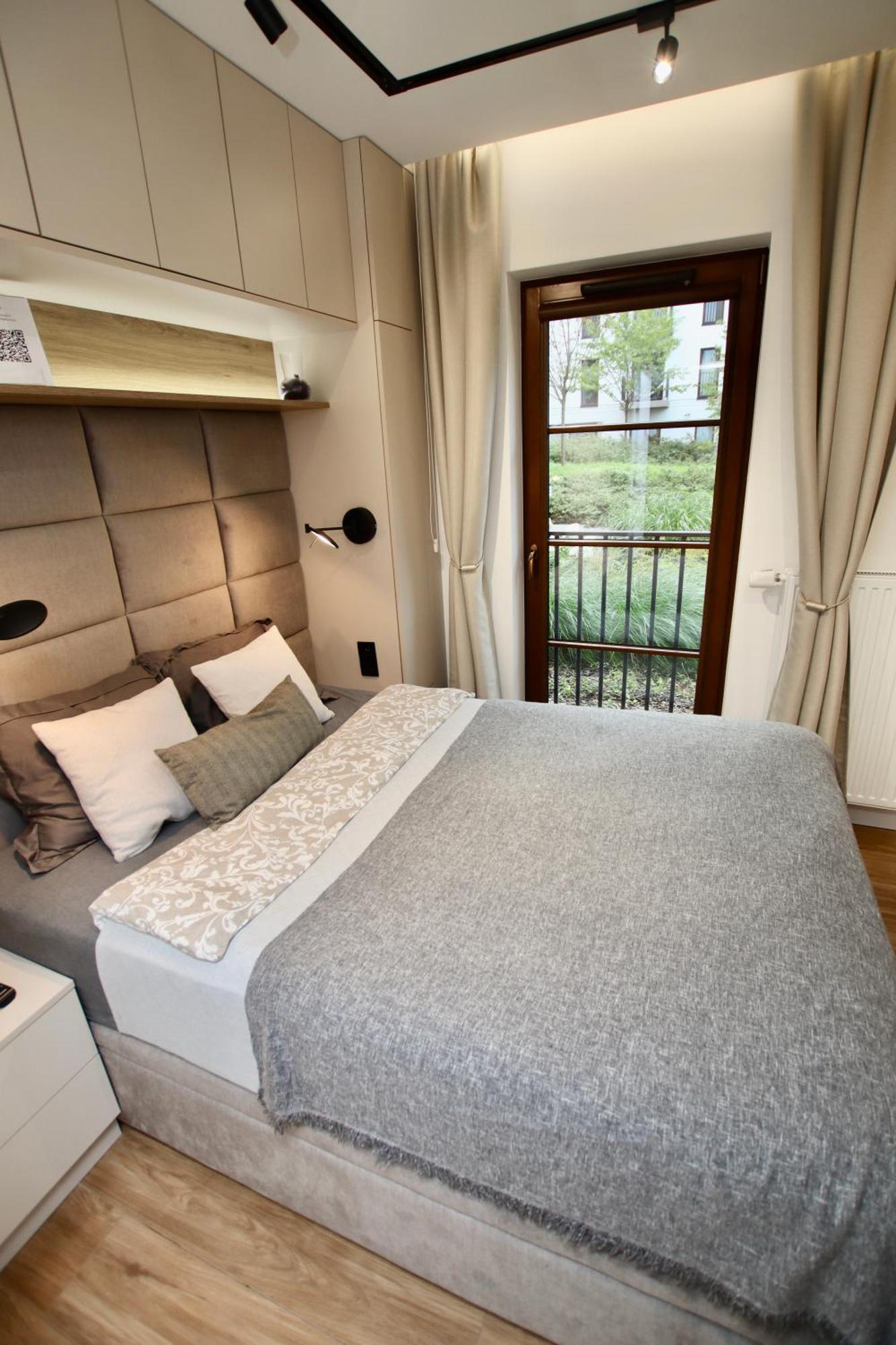 Luxury 2-Room Apartment In Praga-Polnoc Port Praski Варшава Экстерьер фото